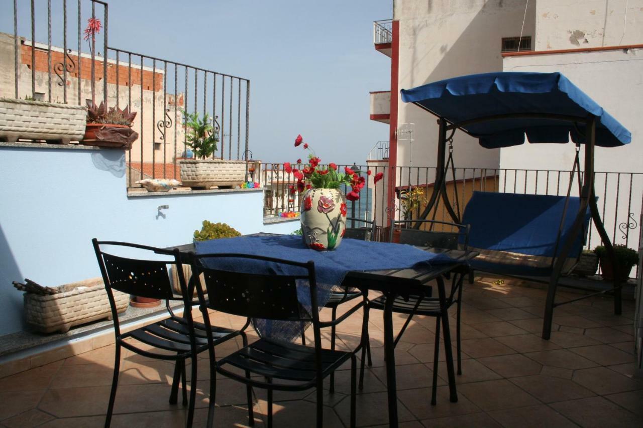 גיארדיני נאקסוס Casa Vacanze Aloha מראה חיצוני תמונה