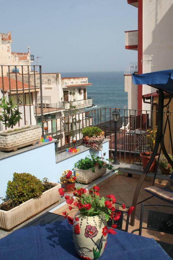 גיארדיני נאקסוס Casa Vacanze Aloha מראה חיצוני תמונה