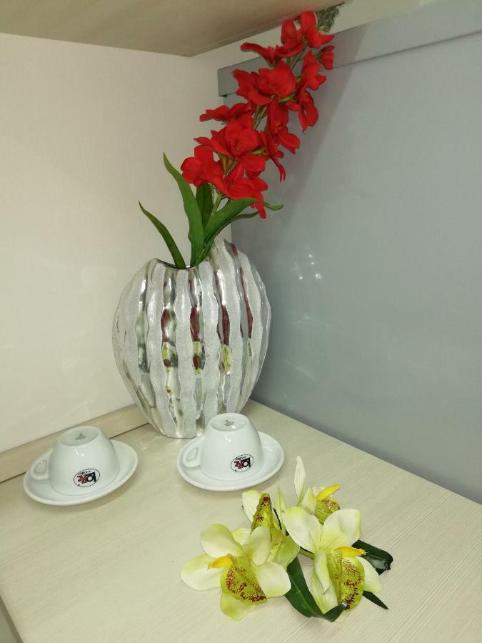 גיארדיני נאקסוס Casa Vacanze Aloha מראה חיצוני תמונה